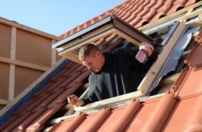 Pose de fenêtres de toit Velux à Siewiller